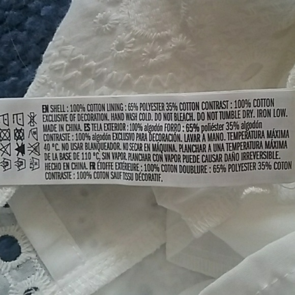 Endless Rose Eyelet Romper Shorts Lace NWOT. Tags off but didn’t wear! - Picture 3 of 5